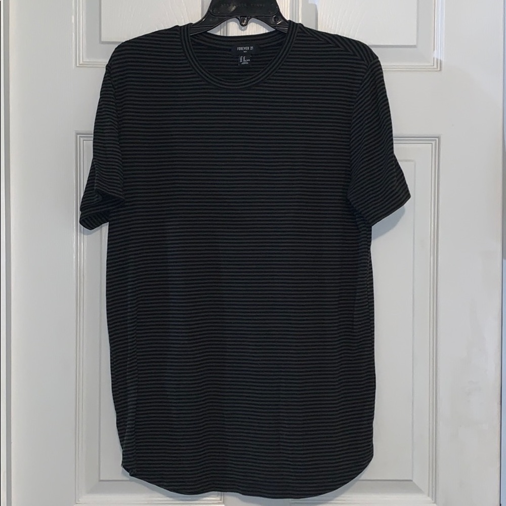 Forever 21 T-shirt